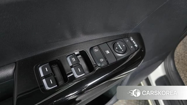 Kia Sportage 4th Generation 2018 Белый из Кореи, фото 2