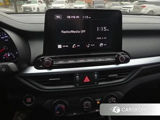 Kia The New K3 2nd generation 2024 Белый из Кореи, фото 2