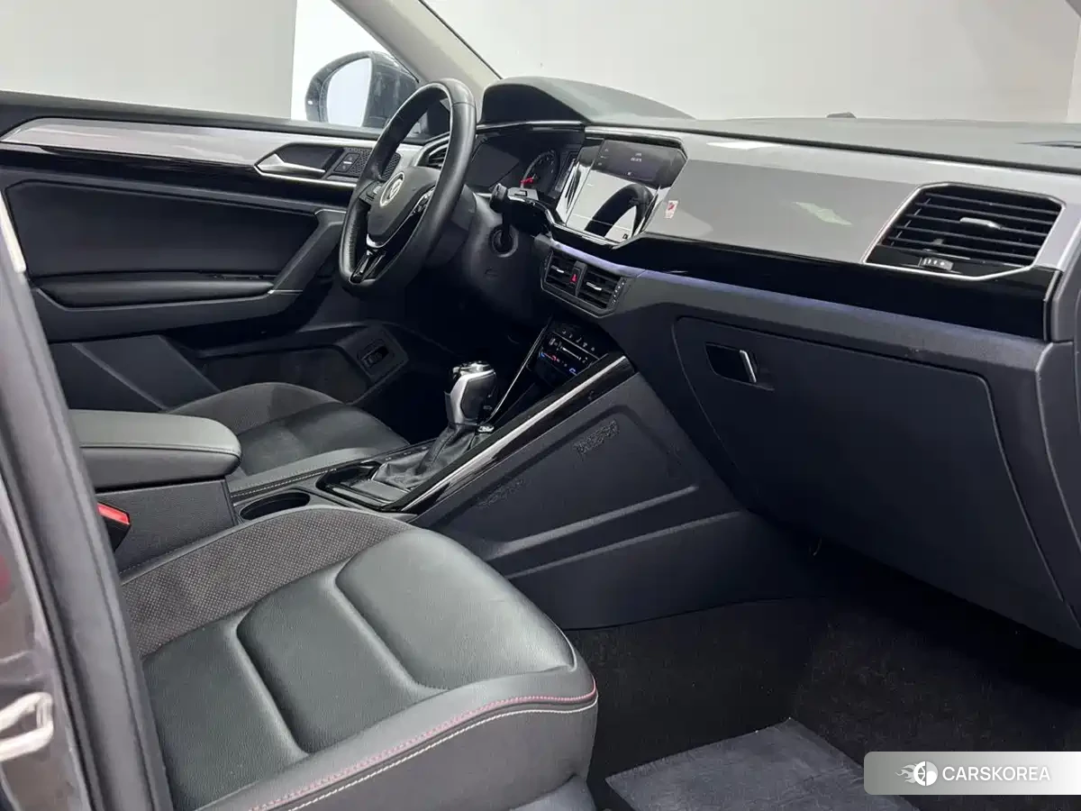 Volkswagen Tayron 2021 Черный из Китая, фото 2