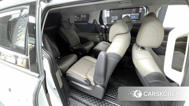 Kia The New Carnival 4th Generation 2025 Белый из Кореи, фото 2