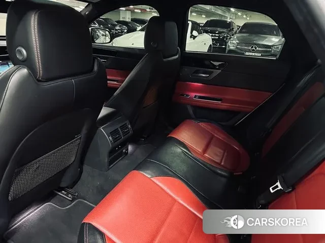 Jaguar XF (X260) 2020 Белый из Кореи, фото 2