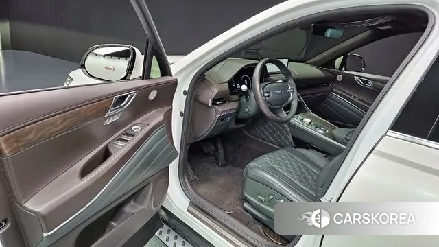 Genesis GV80 2023 Белый из Кореи, фото 2