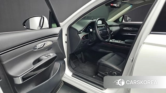 Genesis GV70 2022 Белый из Кореи, фото 2