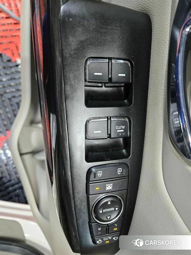 Kia The New Carnival 2018 Белый из Кореи, фото 2