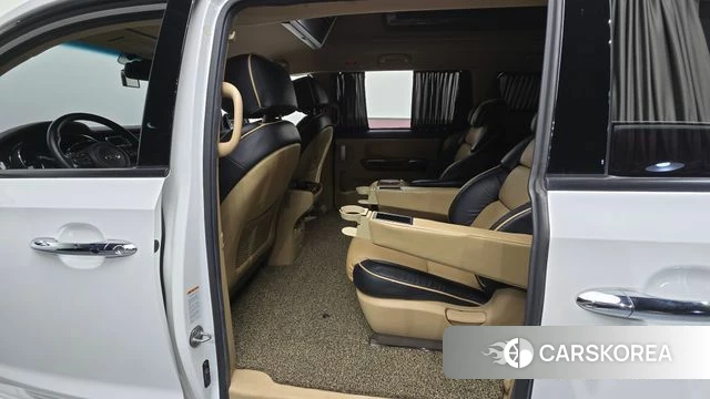 Kia All New Carnival 2018 Белый из Кореи, фото 2
