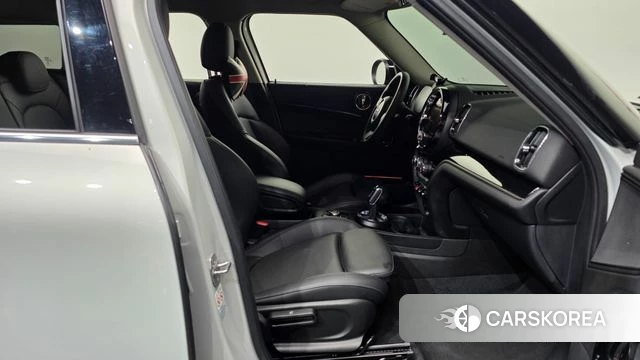 Mini Cooper Countryman 2022 Серебристо-серый из Кореи, фото 2