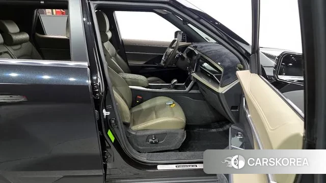 Ssangyong Torres 2023 Черный из Кореи, фото 2