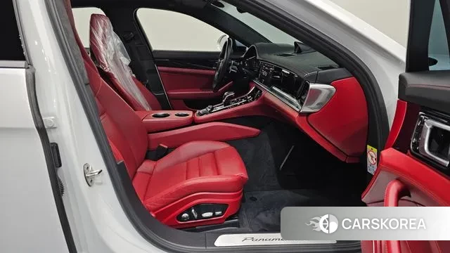 Porsche Panamera (971) 2021 Белый из Кореи, фото 2