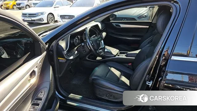 Hyundai The New Grandeur IG Hybrid 2019 Черный из Кореи, фото 2