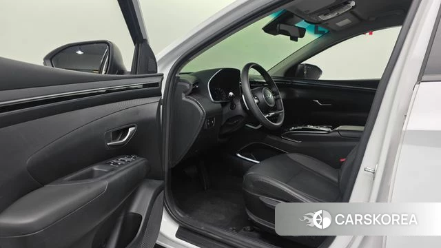 Hyundai Tucson (NX4) 2023 Черный из Кореи, фото 2