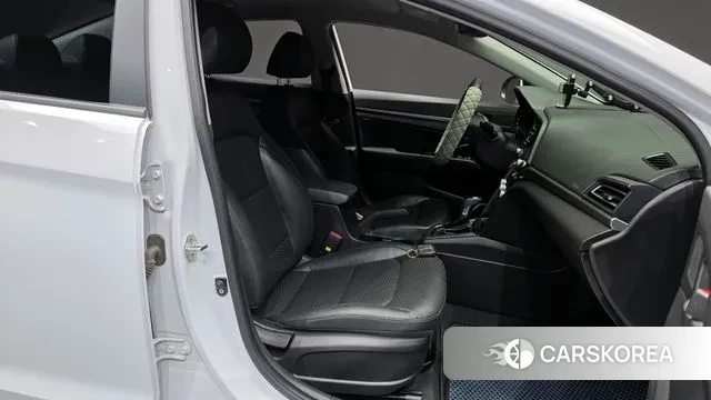 Hyundai The New Avante AD 2019 Белый из Кореи, фото 2