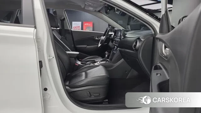 Hyundai Kona 2018 Белый из Кореи, фото 2