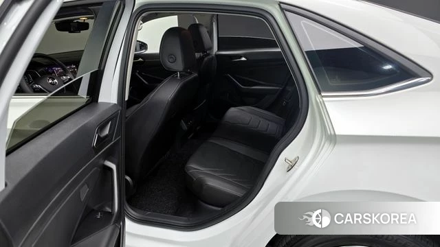 Volkswagen 7th Generation of Jetta 2021 Белый из Кореи, фото 2