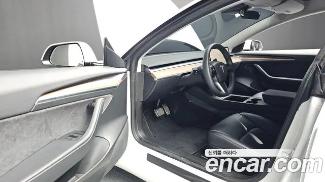 Tesla Model 3 2021 Белый из Кореи, фото 2