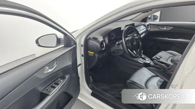 Kia Come New K3 2018 Белый из Кореи, фото 2