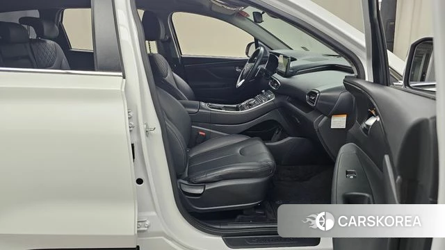 Hyundai The New Santa Fe 2023 Белый из Кореи, фото 2