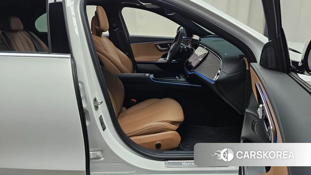 Mercedes-Benz E-Class W214 2025 Белый из Кореи, фото 2