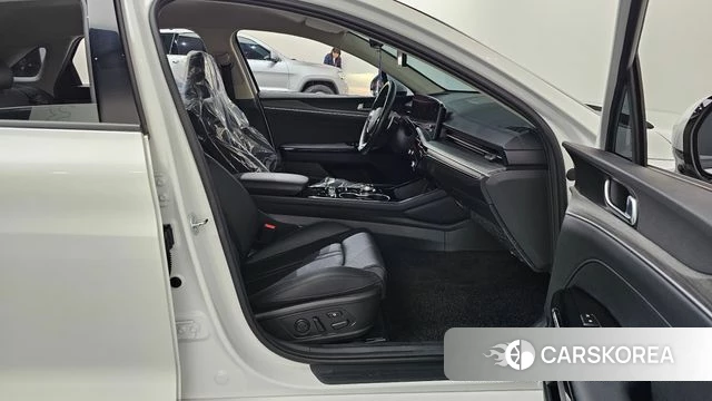 Kia The New K5 3rd generation 2024 Белый из Кореи, фото 2