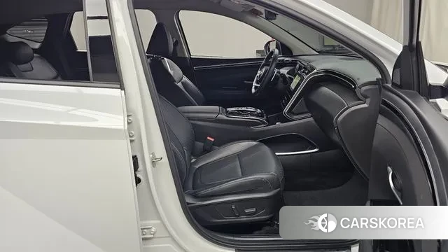 Hyundai Tucson (NX4) 2023 Белый из Кореи, фото 2