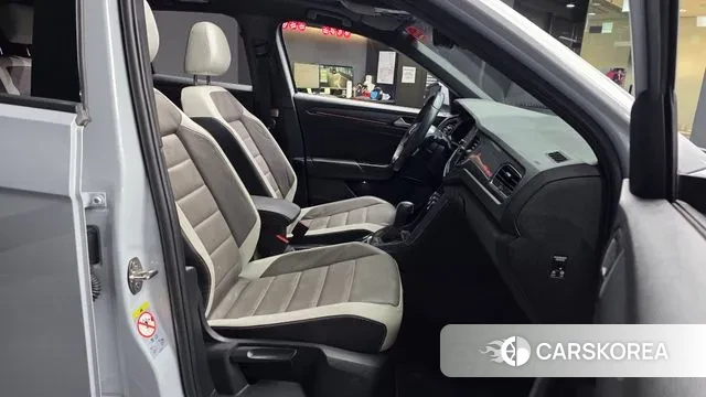 Volkswagen T-Roc 2021 Белый из Кореи, фото 2