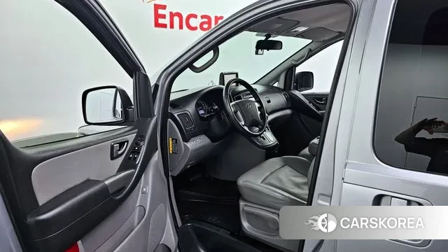 Hyundai The New Grand Starex 2019 Серебряный из Кореи, фото 2