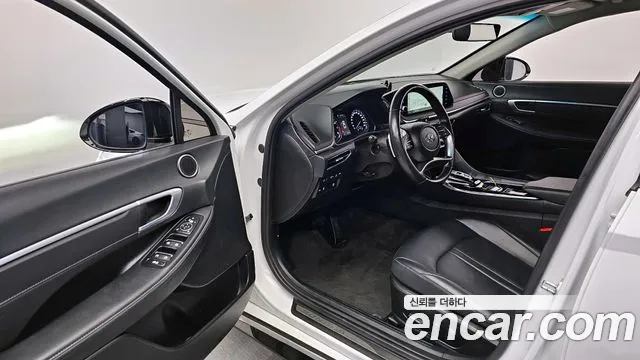 Hyundai Sonata (DN8) 2021 Белый из Кореи, фото 2