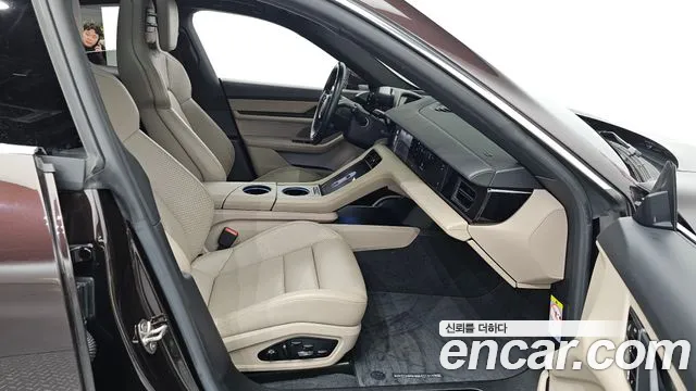 Porsche Taycan id 2700709 из Кореи 2