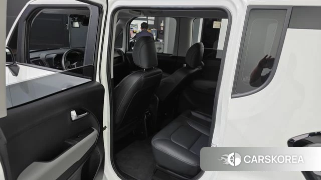 Kia The New Kia Ray EV 2023 Белый из Кореи, фото 2
