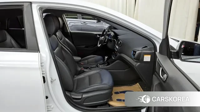 Hyundai Ionic Hybrid 2018 Белый из Кореи, фото 2