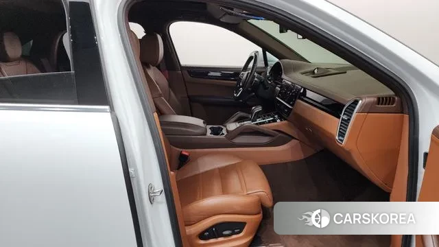 Porsche Cayenne (PO536) 2022 Белый из Кореи, фото 2