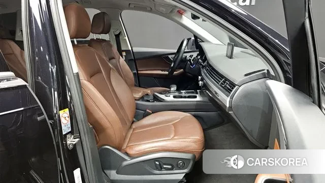 Audi Q7 (4M) 2019 Черный из Кореи, фото 2