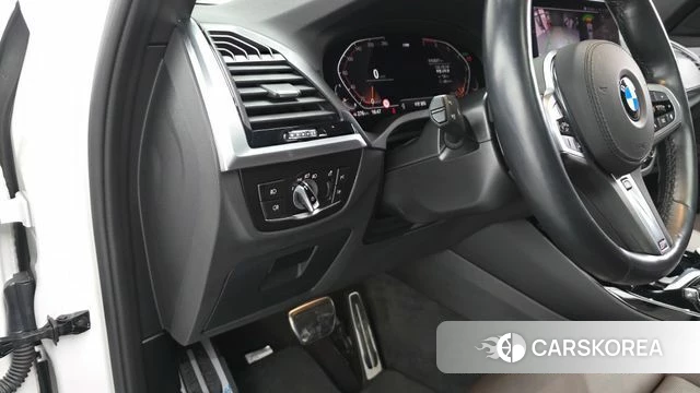 BMW X3 (G01) 2021 Белый из Кореи, фото 2