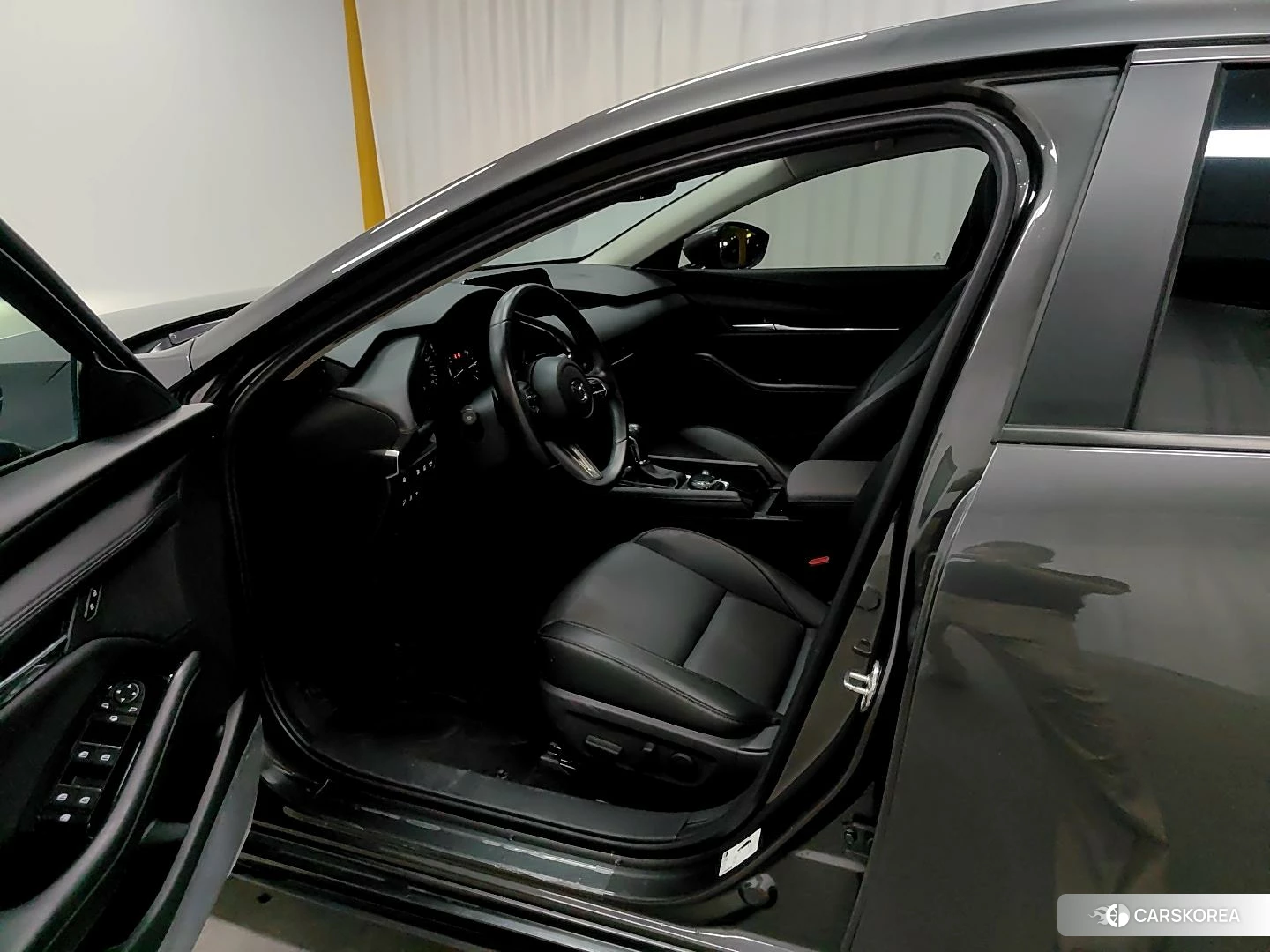 Mazda 3 2022 Темно-серый из Китая, фото 2