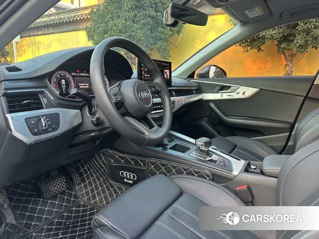 Audi A4L 2020 Темно-серый из Китая, фото 2