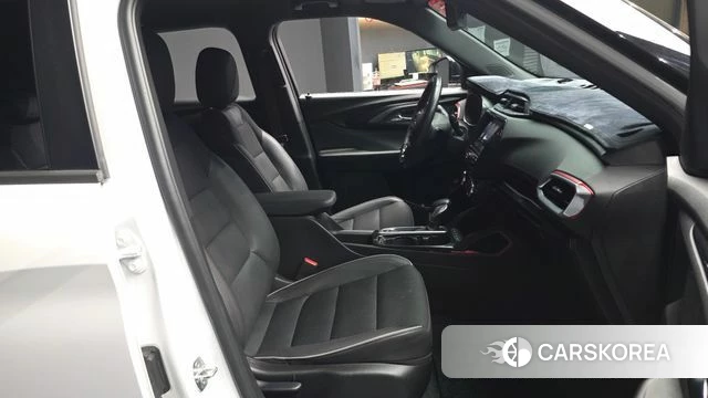 Chevrolet (GM Daewoo) Trailblazer 2020 Белый из Кореи, фото 2