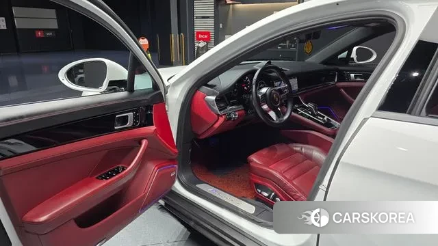 Porsche Panamera (971) 2018 Белый из Кореи, фото 2