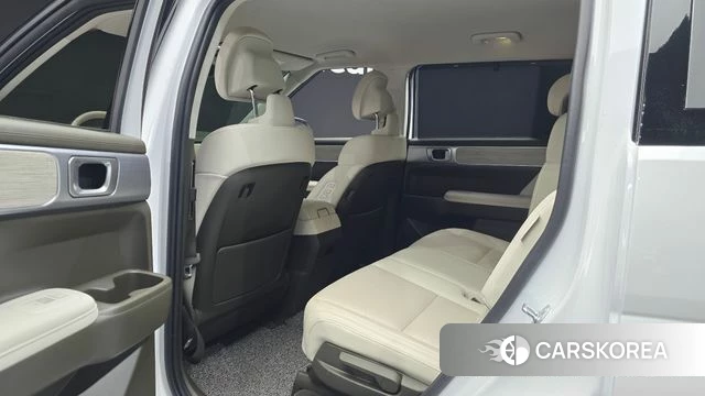 Hyundai Santa Fe (MX5) 2024 Белый из Кореи, фото 2