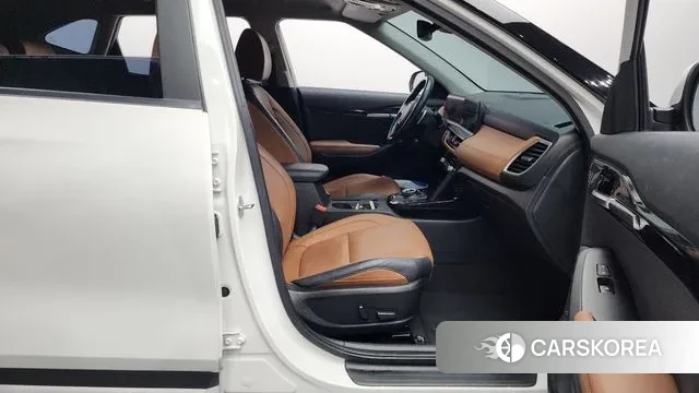 Kia The New Seltos 2022 Белый из Кореи, фото 2