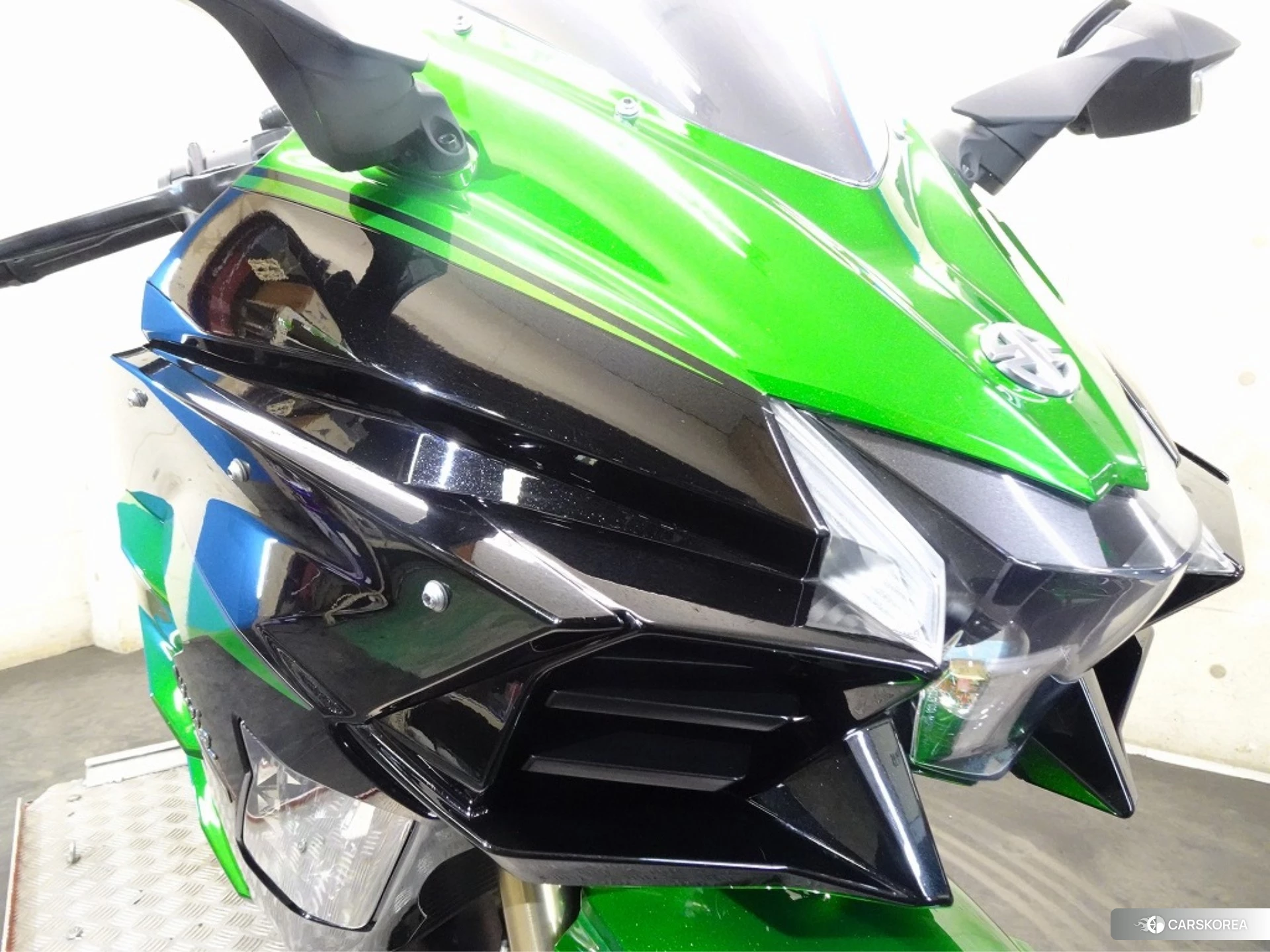Kawasaki NINJA H2 SX SE 2018 из Японии, фото 2