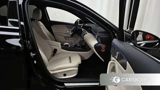 Mercedes-Benz A-Class W177 2023 Черный из Кореи, фото 2