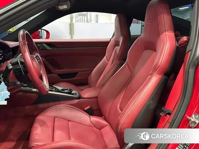 Porsche 911(992) 2024 Красный из Кореи, фото 2