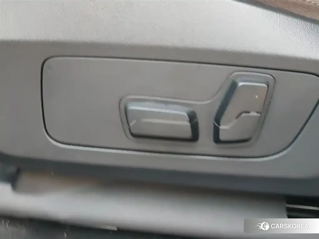 BMW iX1 2025 Белый из Китая, фото 2
