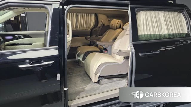 Kia Carnival 4th generation 2021 Черный из Кореи, фото 2