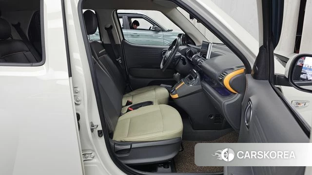 Hyundai Casper 2023 Белый из Кореи, фото 2