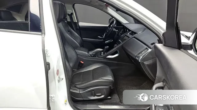 Jaguar E-PACE 2019 Белый из Кореи, фото 2