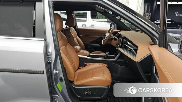 Ssangyong Torres 2023 Серебристо-серый из Кореи, фото 2