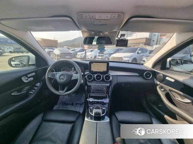 Mercedes-Benz C-Class W205 2018 Белый из Кореи, фото 2