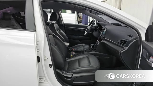 Hyundai The New Avante AD 2019 Белый из Кореи, фото 2