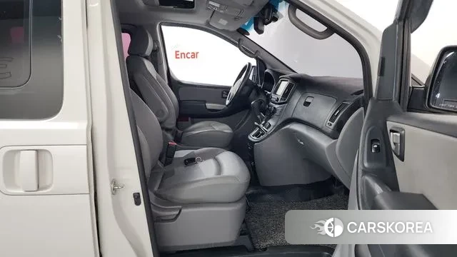 Hyundai The New Grand Starex 2018 Белый из Кореи, фото 2