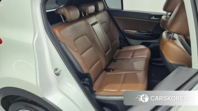 Kia Sportage The Bold 2018 Белый из Кореи, фото 2